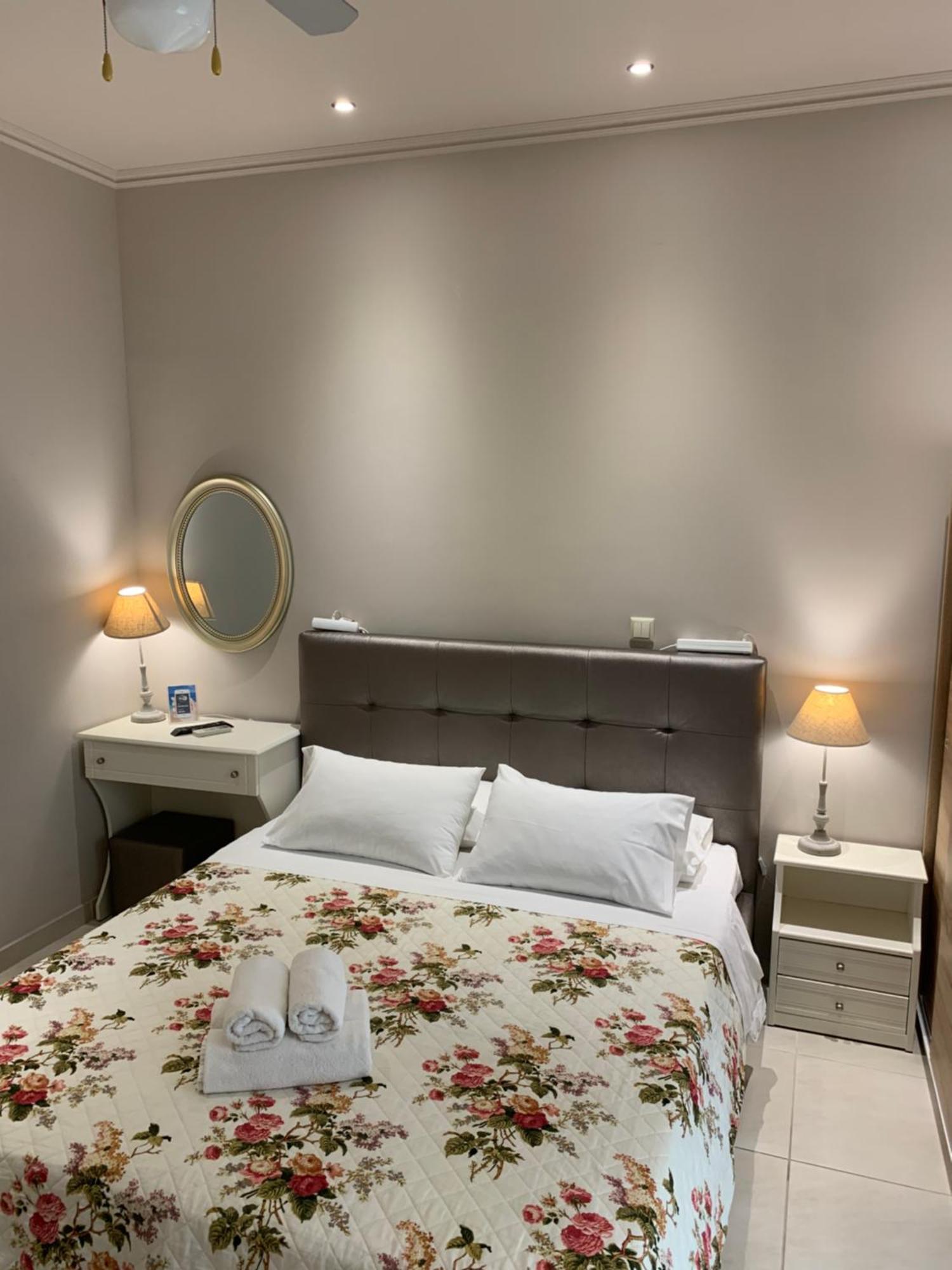 Luxury Studios Ath Limenas  Luaran gambar