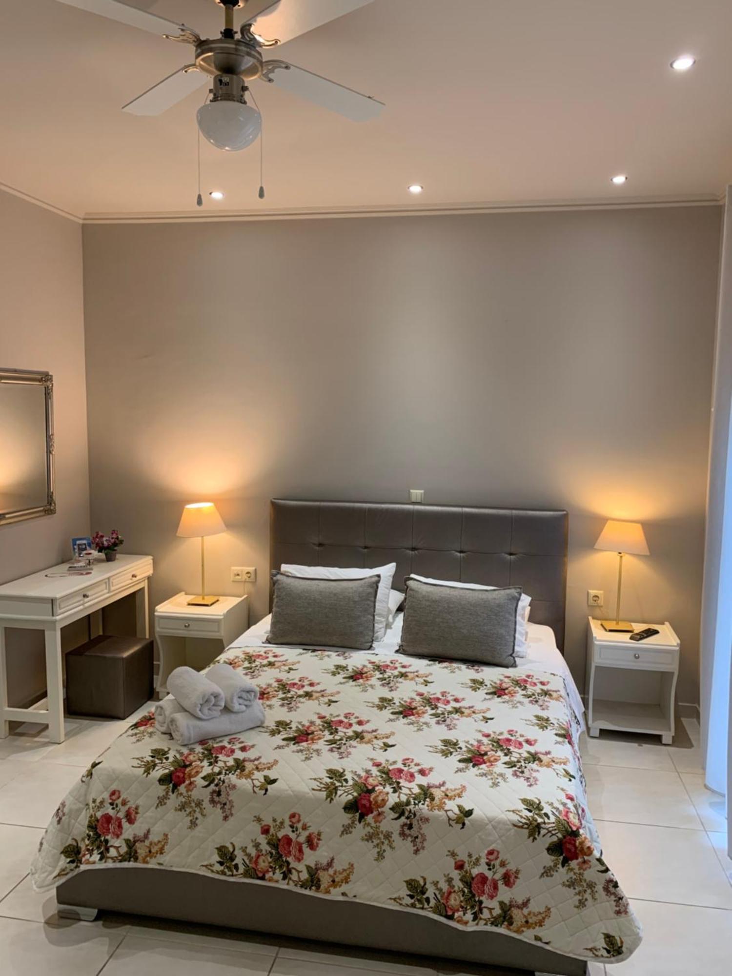 Luxury Studios Ath Limenas  Luaran gambar