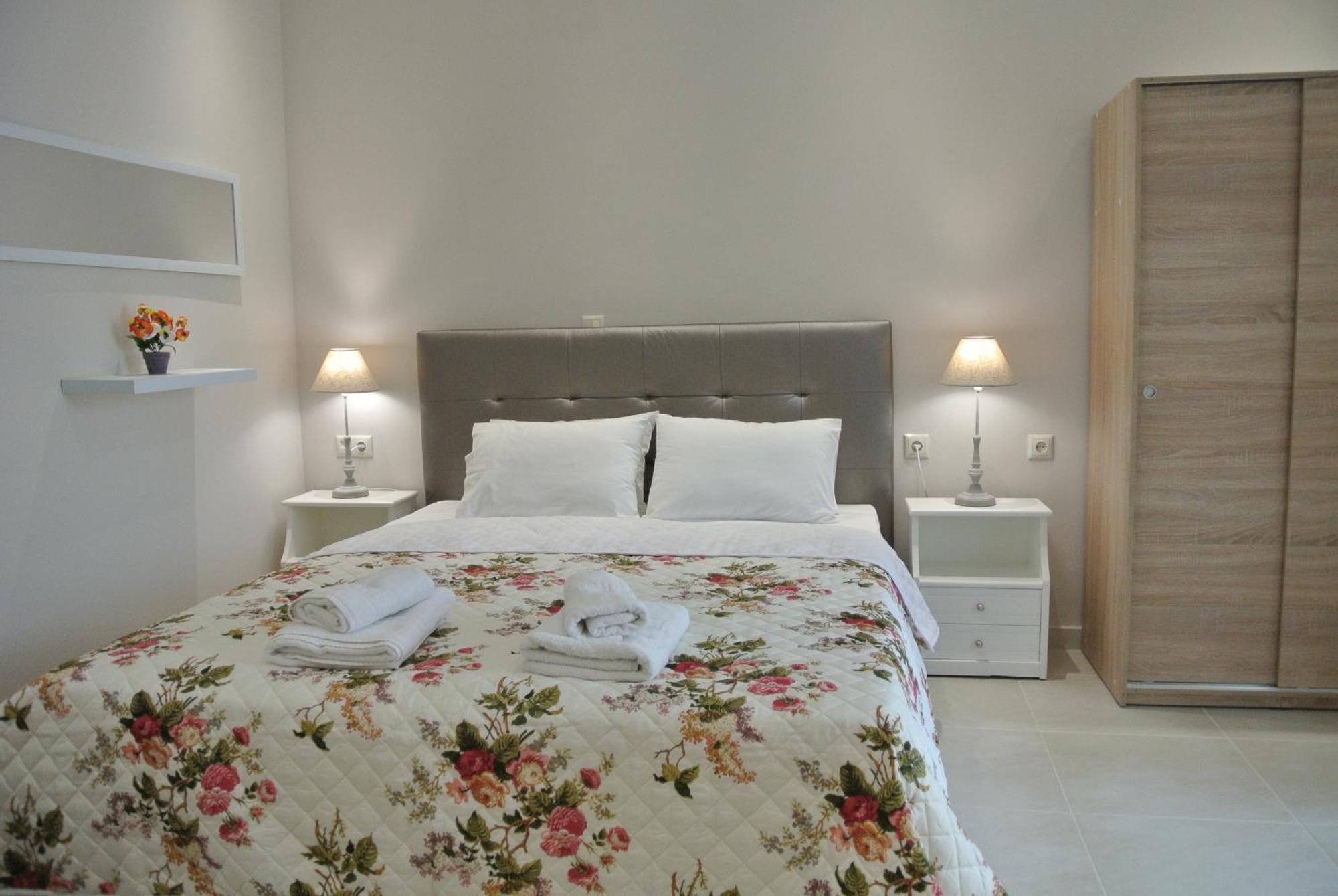 Luxury Studios Ath Limenas  Luaran gambar