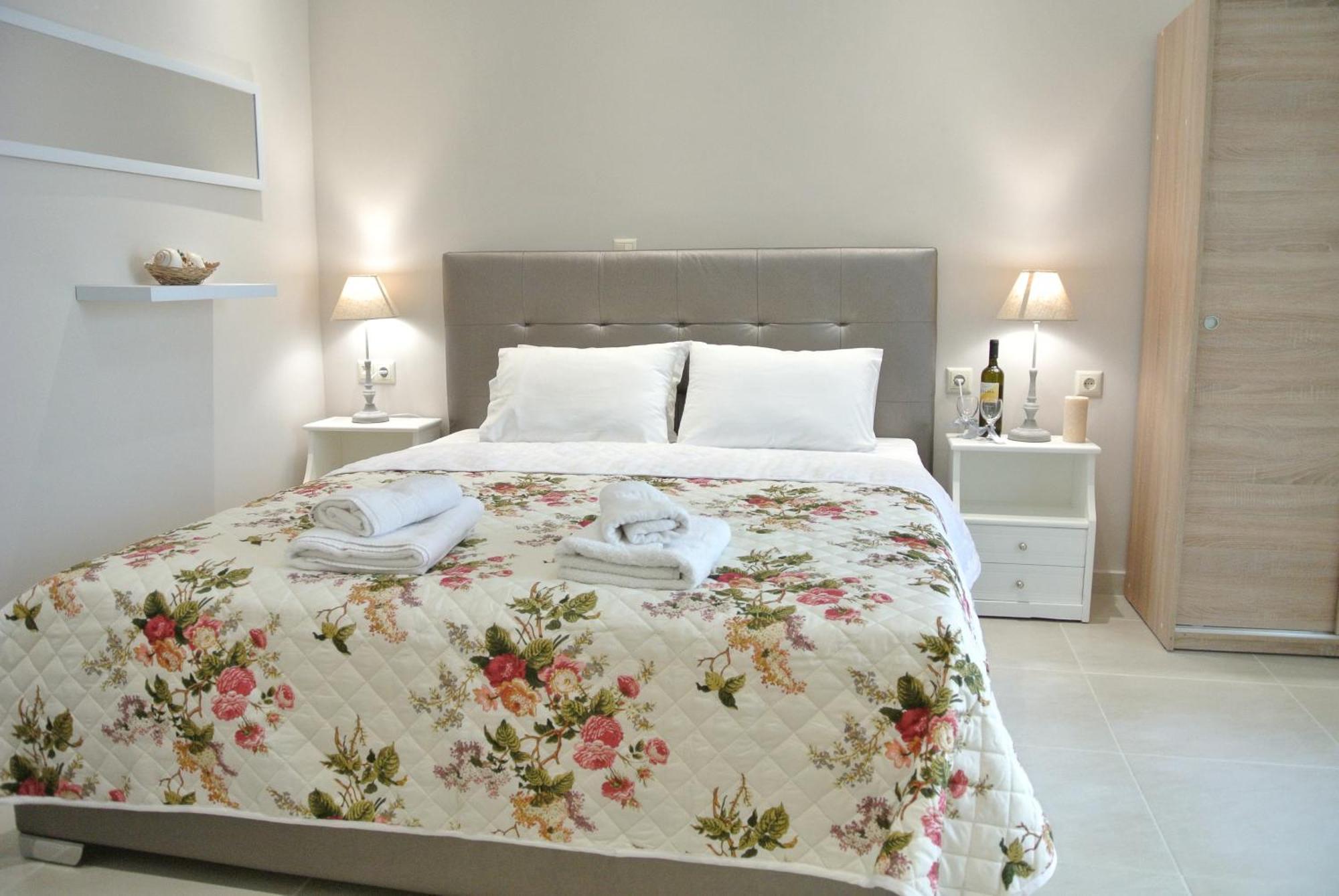 Luxury Studios Ath Limenas  Luaran gambar